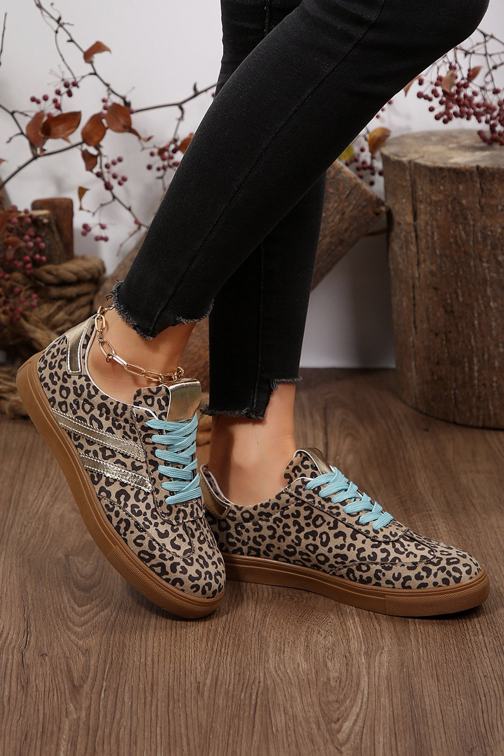 Harmony Detail Lace Up Sneakers-3